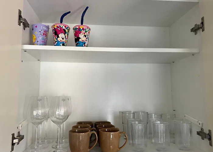 Iris Village Grand Apartment