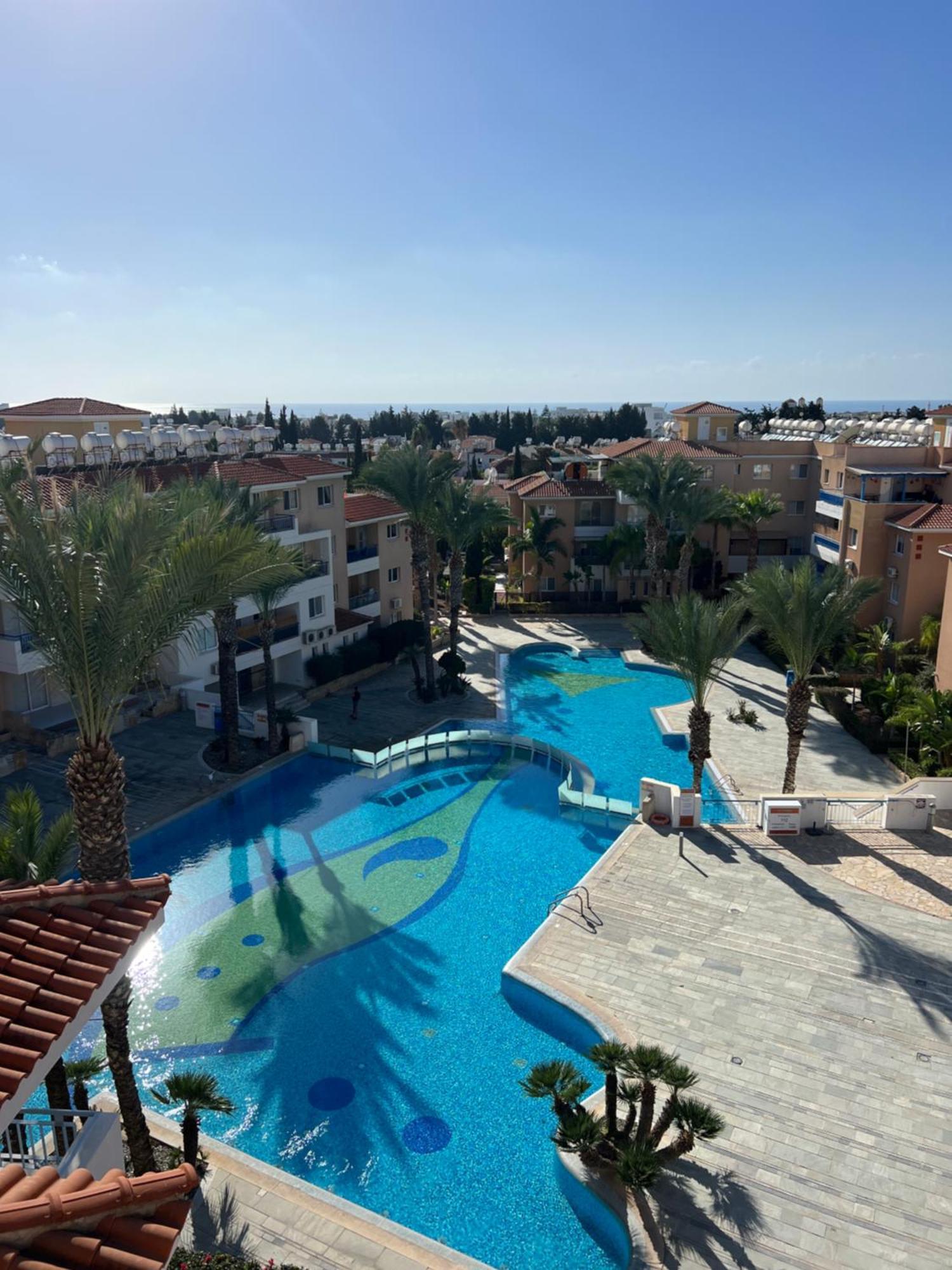 Iris Village Grand Пафос