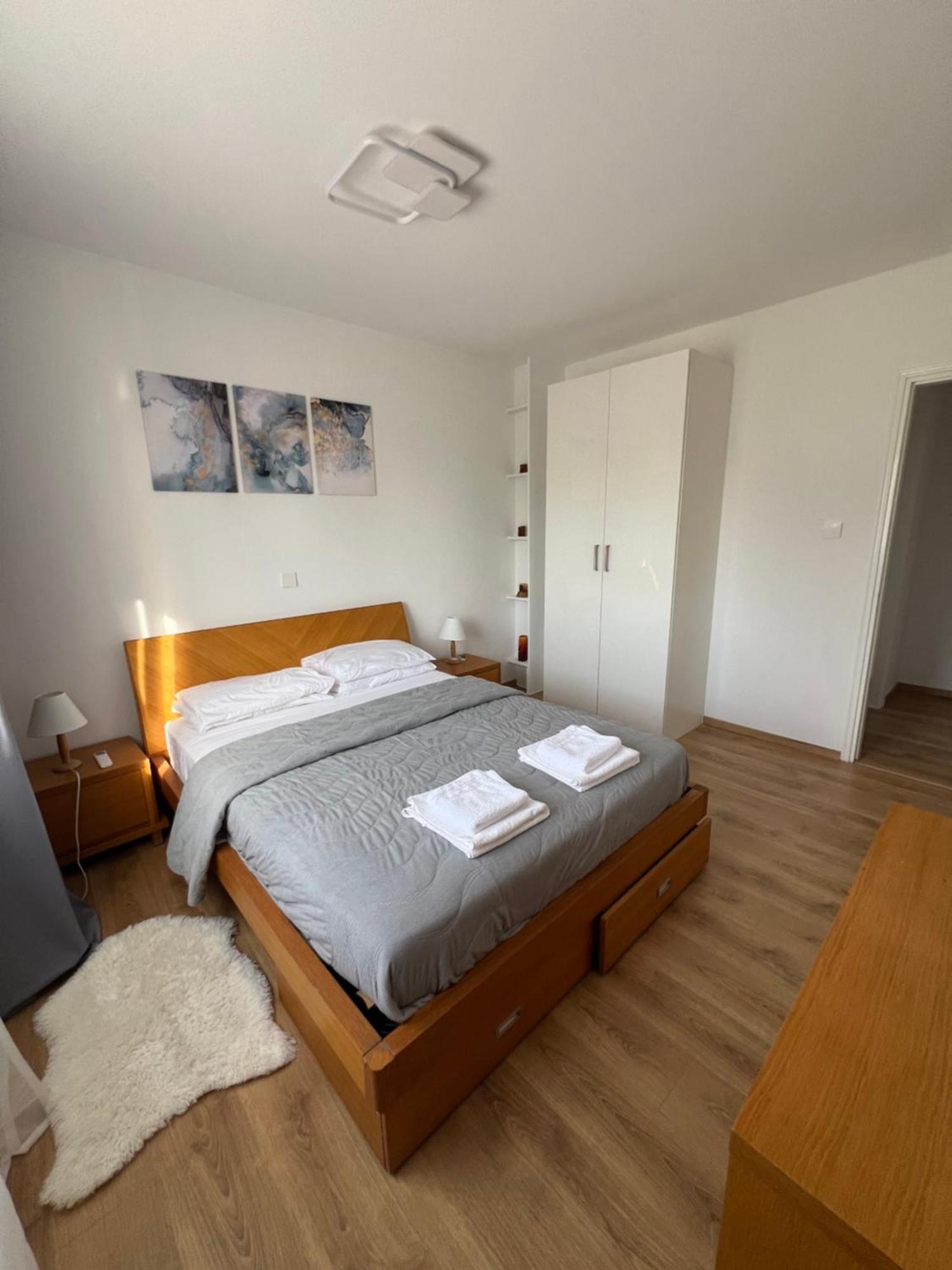 Appartement Iris Village Grand *