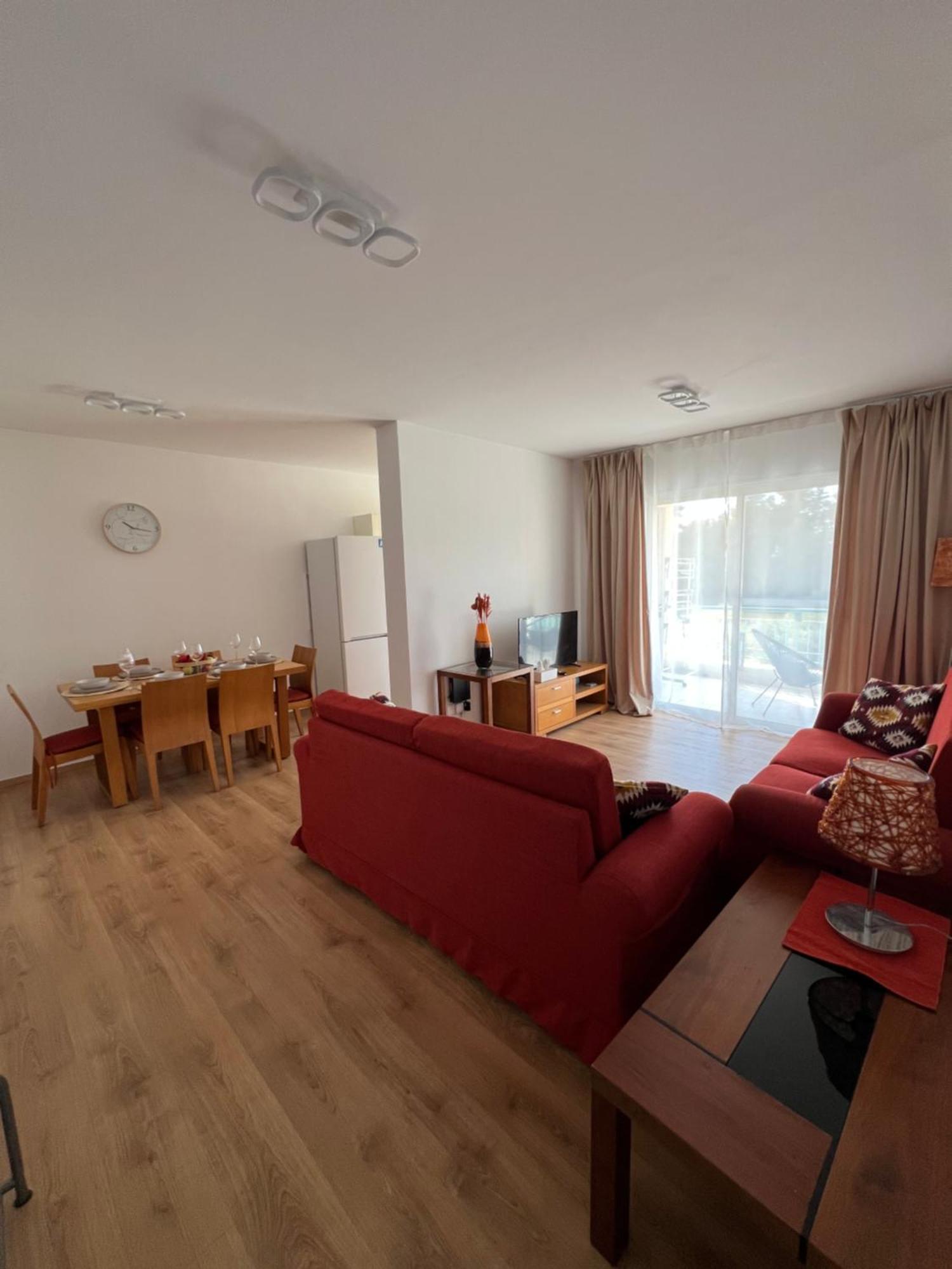 Iris Village Grand * Пафос