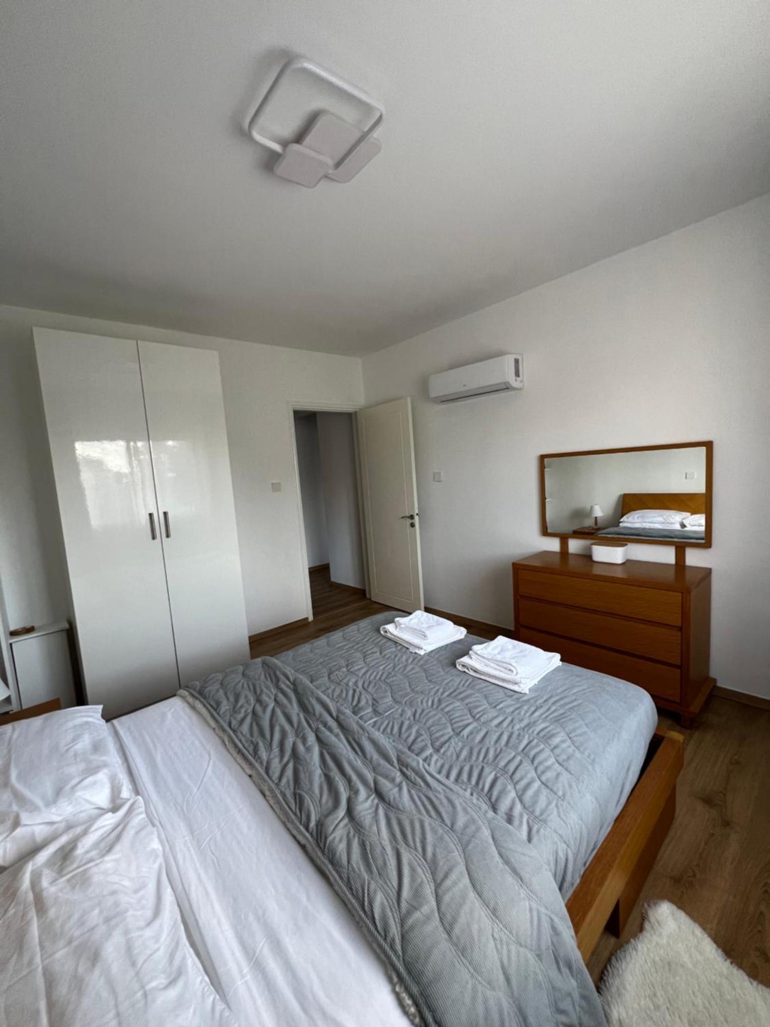Iris Village Grand Appartement Paphos